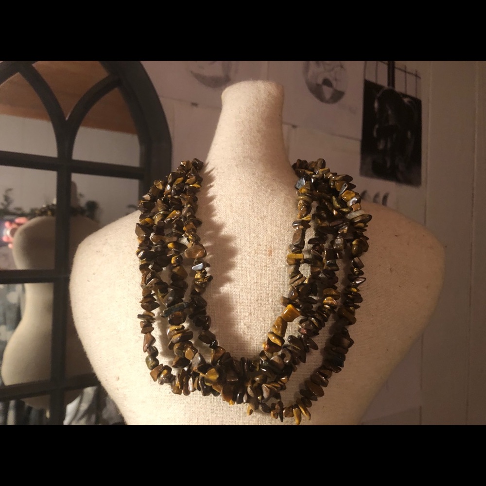 Necklaces - Picture 6 of 8